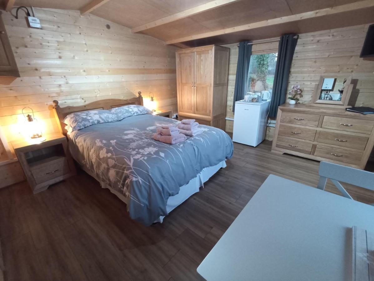 Cosy Cabin Stock Esterno foto