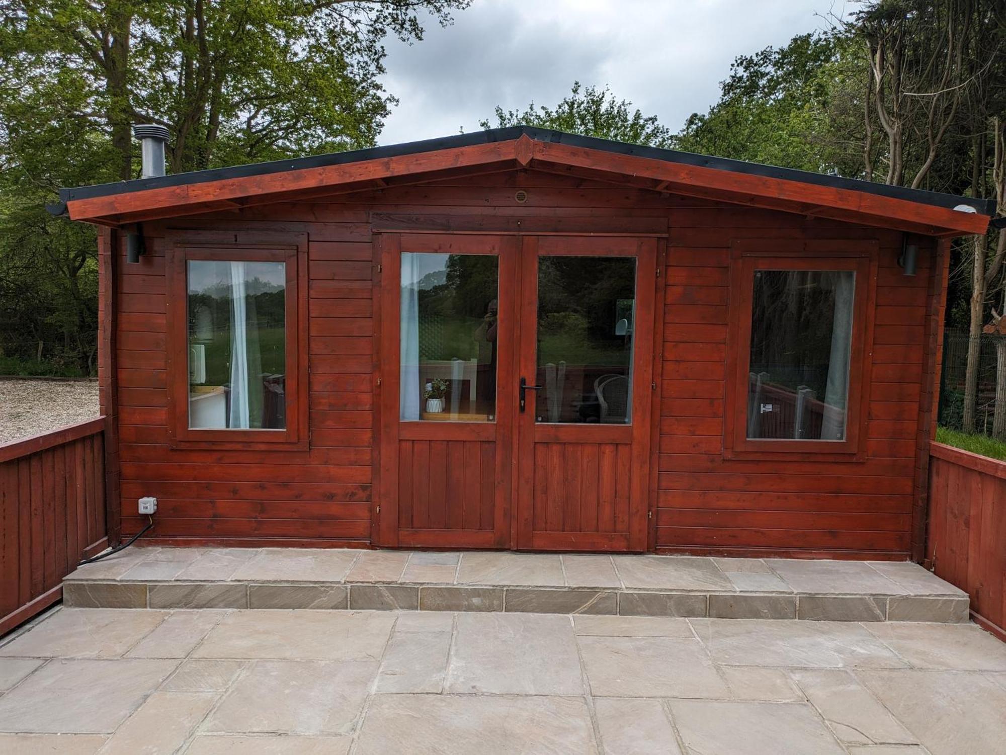 Cosy Cabin Stock Esterno foto