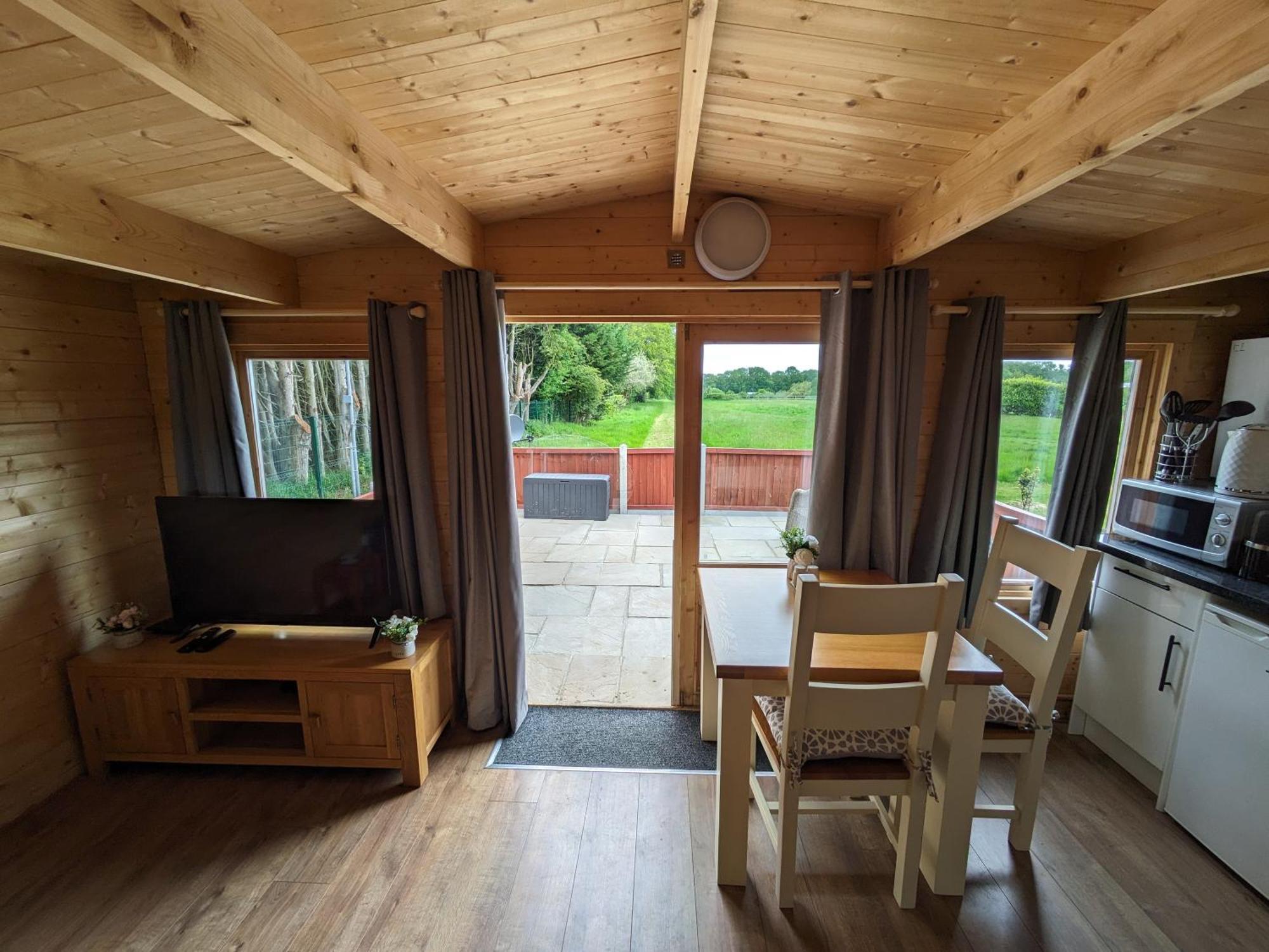 Cosy Cabin Stock Esterno foto